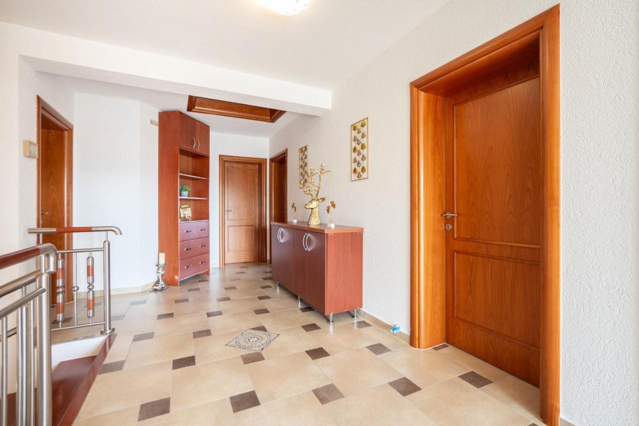 Luxury Villa Ivana マリナ エクステリア 写真
